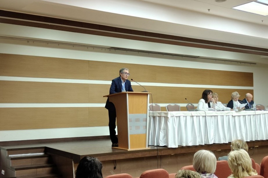 adf09c9fb9def95c51f00c730649bdfb 1